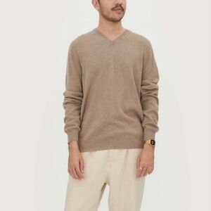 PAULO MONDO 100% Cashmere Two Ply V Neck Sweater, tan